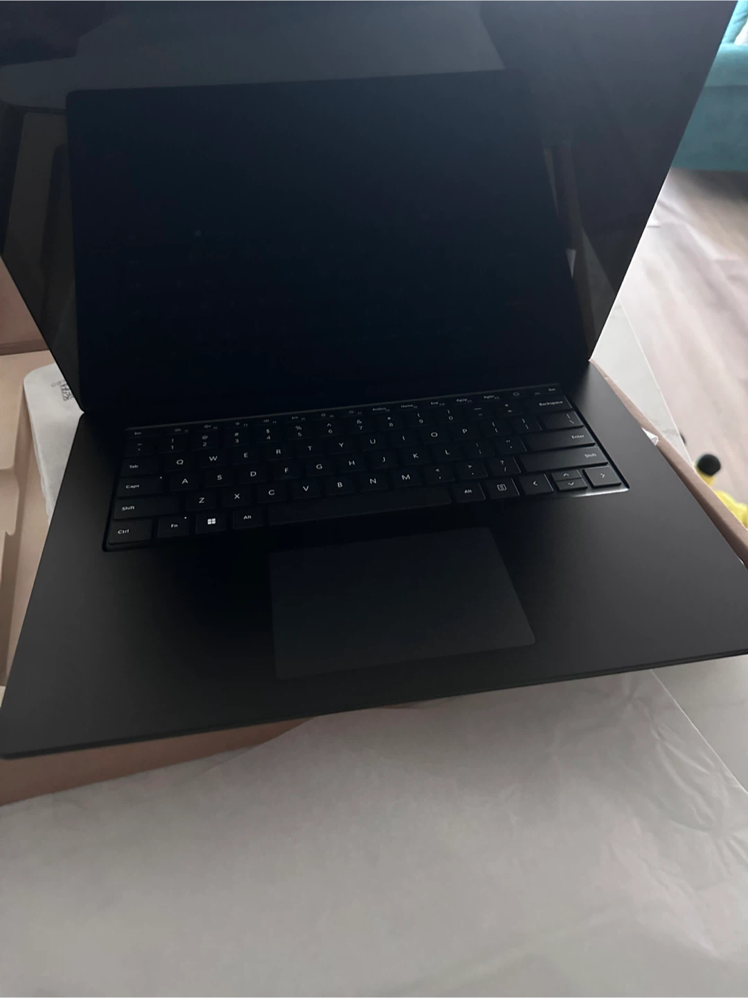 Brand New Microsoft Surface Laptop 15inch - photo 4