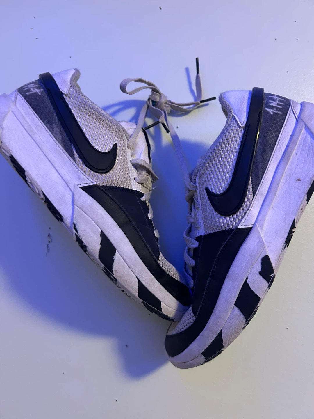Three Basketball Shoes Up For Grabs 10$ for one pair, 35 for all - photo 2