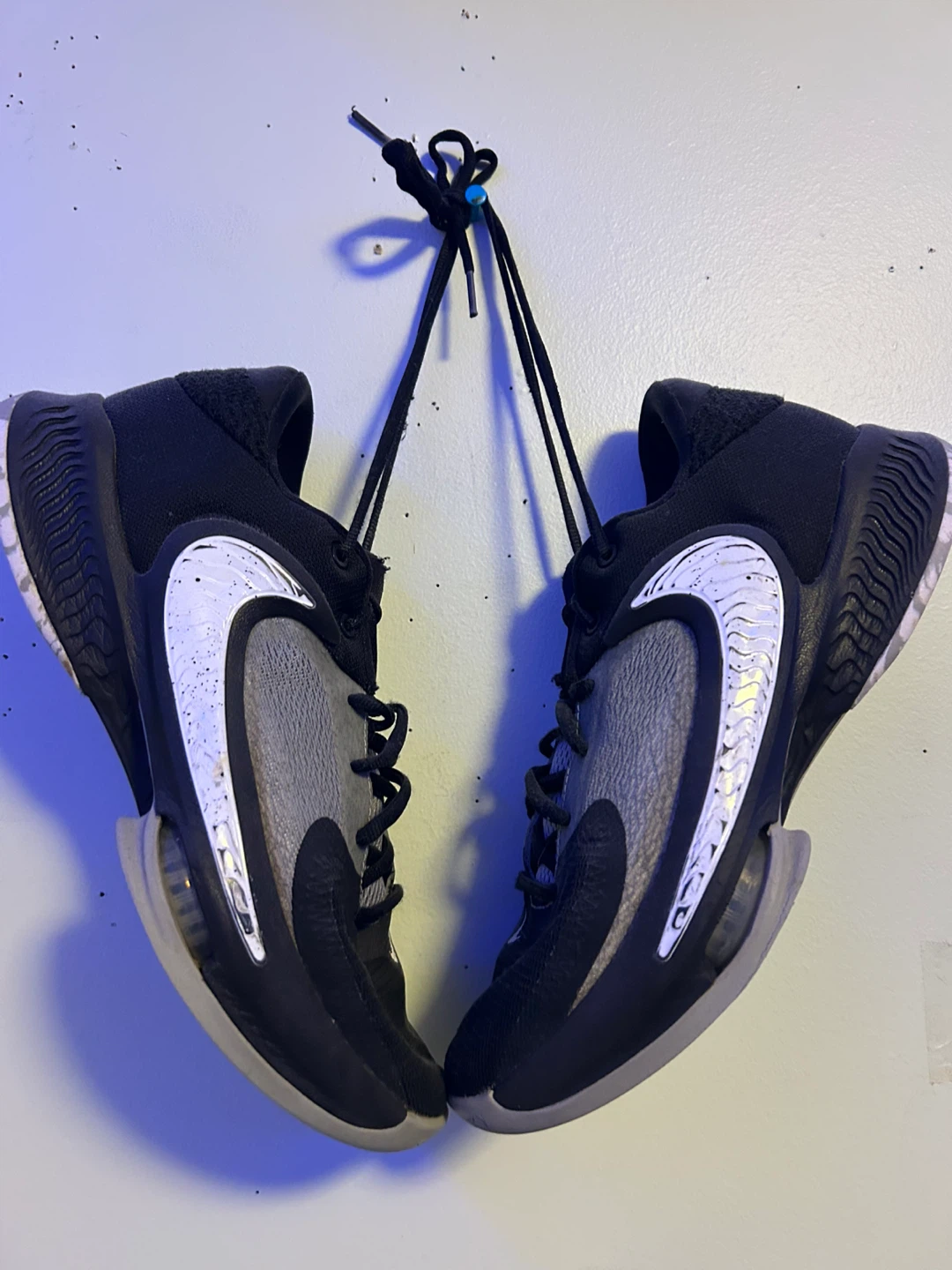 Three Basketball Shoes Up For Grabs 10$ for one pair, 35 for all - photo 3