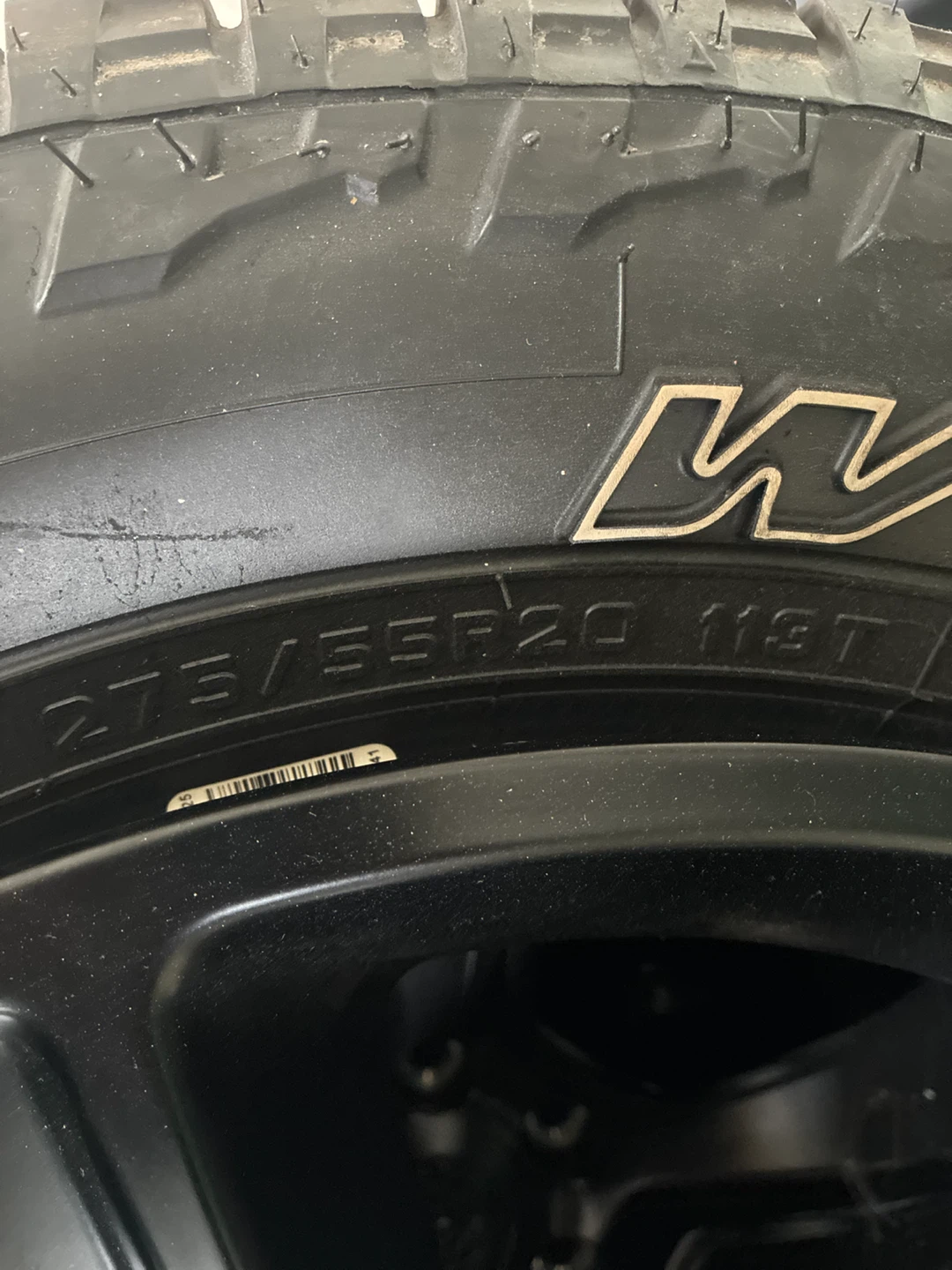 2022 ram 1500 laramie night edition tires and wheels