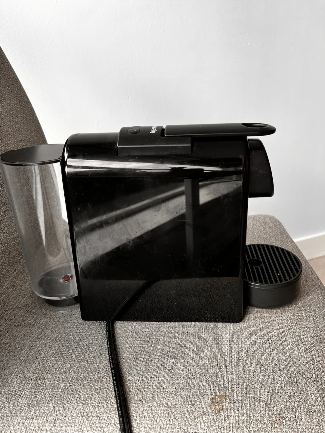 DeLonghi Nespresso Essenza Mini Coffee Maker - photo 3