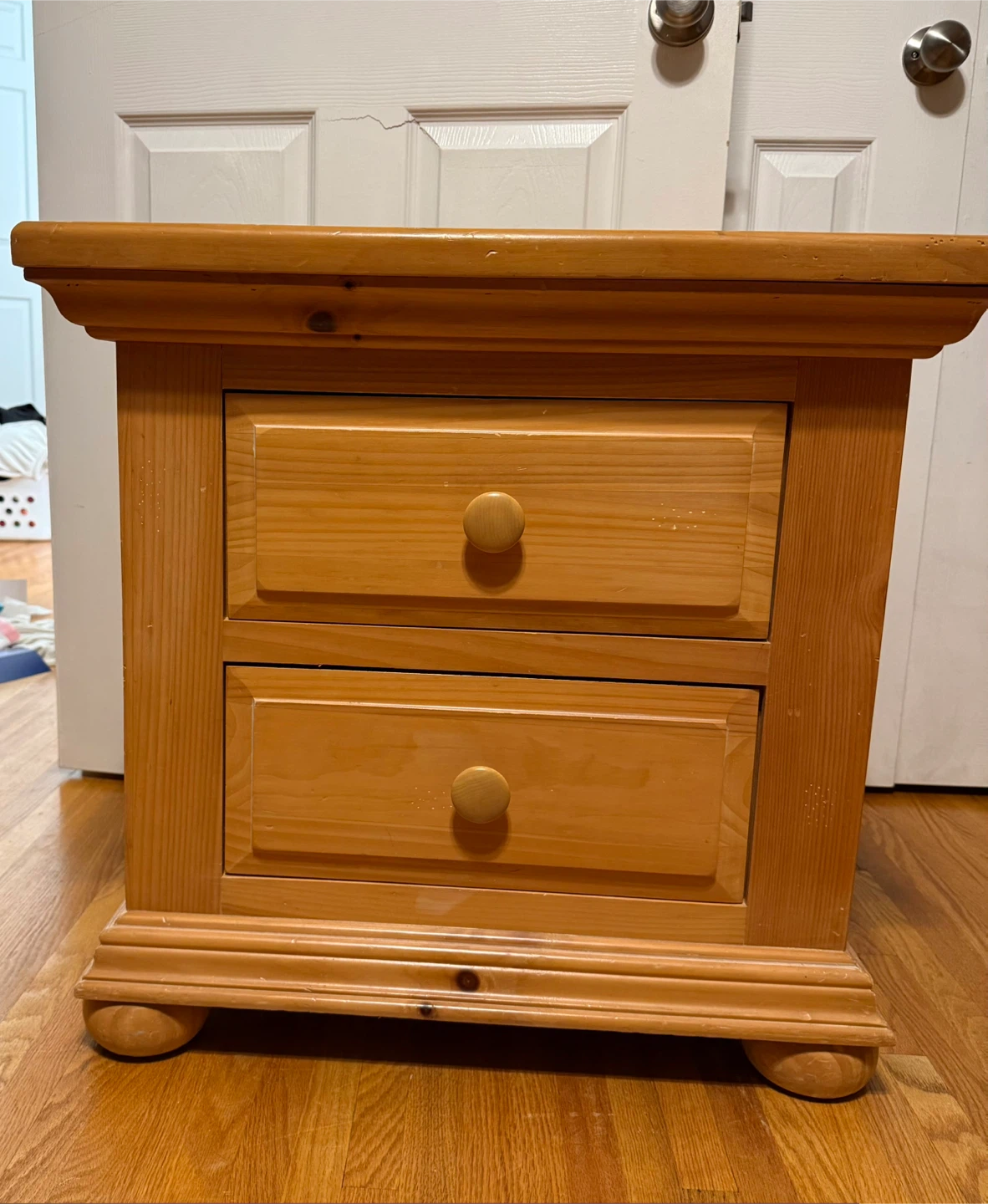 Nightstand - photo 3