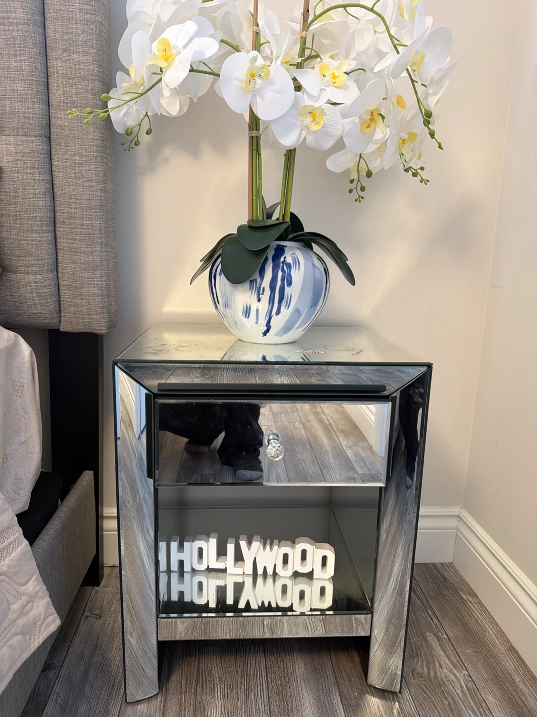 Mirrored heavy bedside table