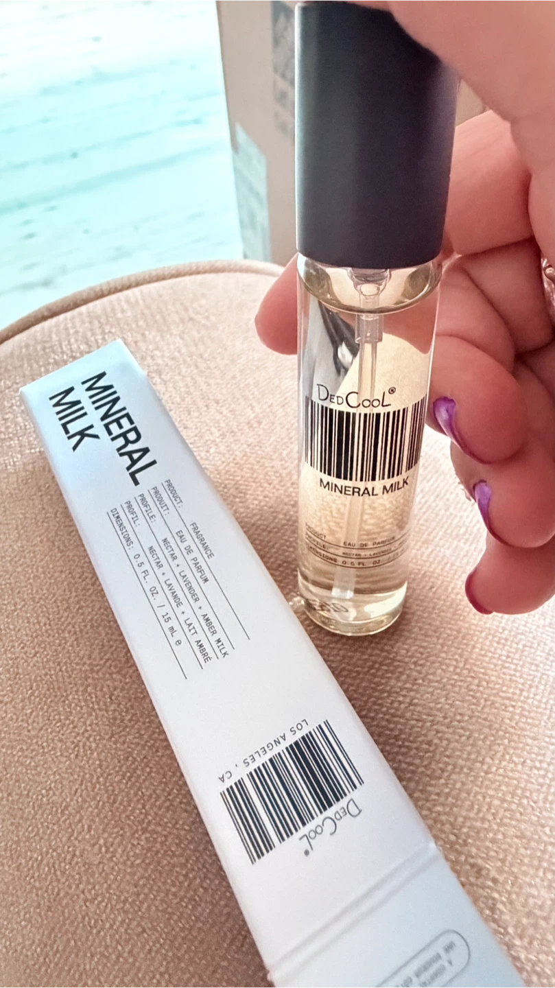 DedCool Mineral Milk Eau de Parfum Travel Spray