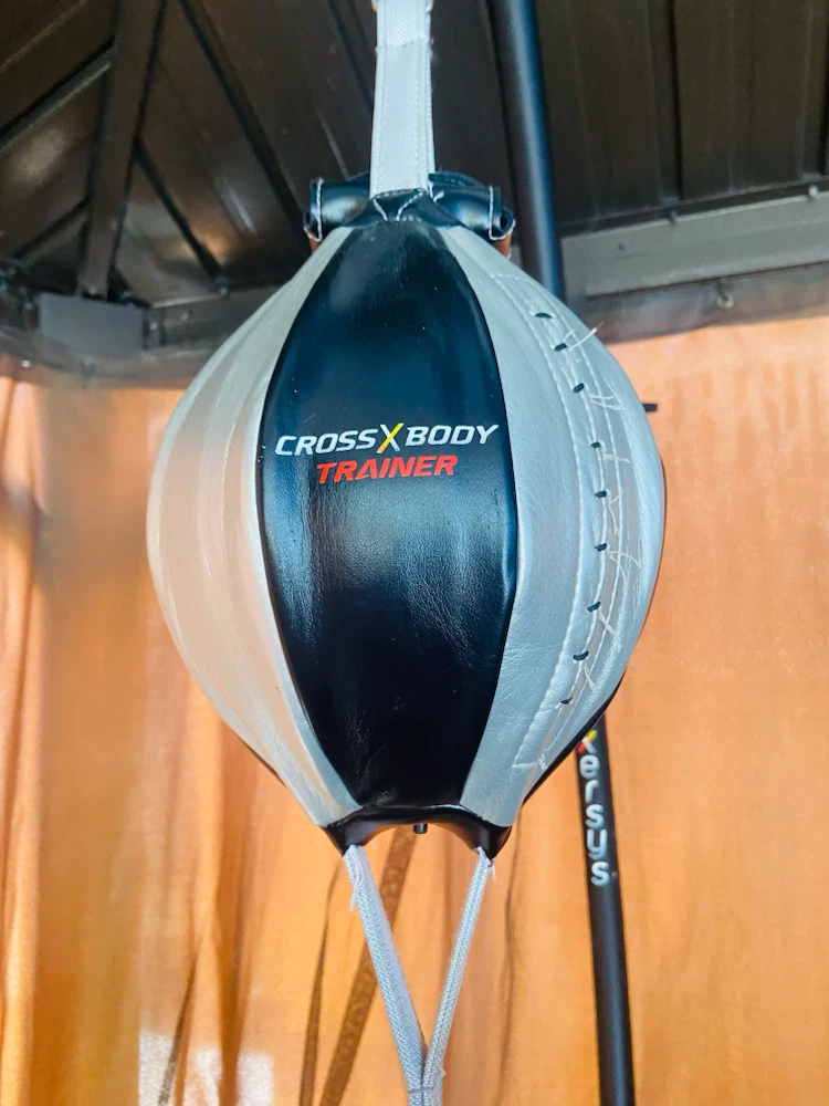 Cross X Body Trainer Punching Bag - photo 3