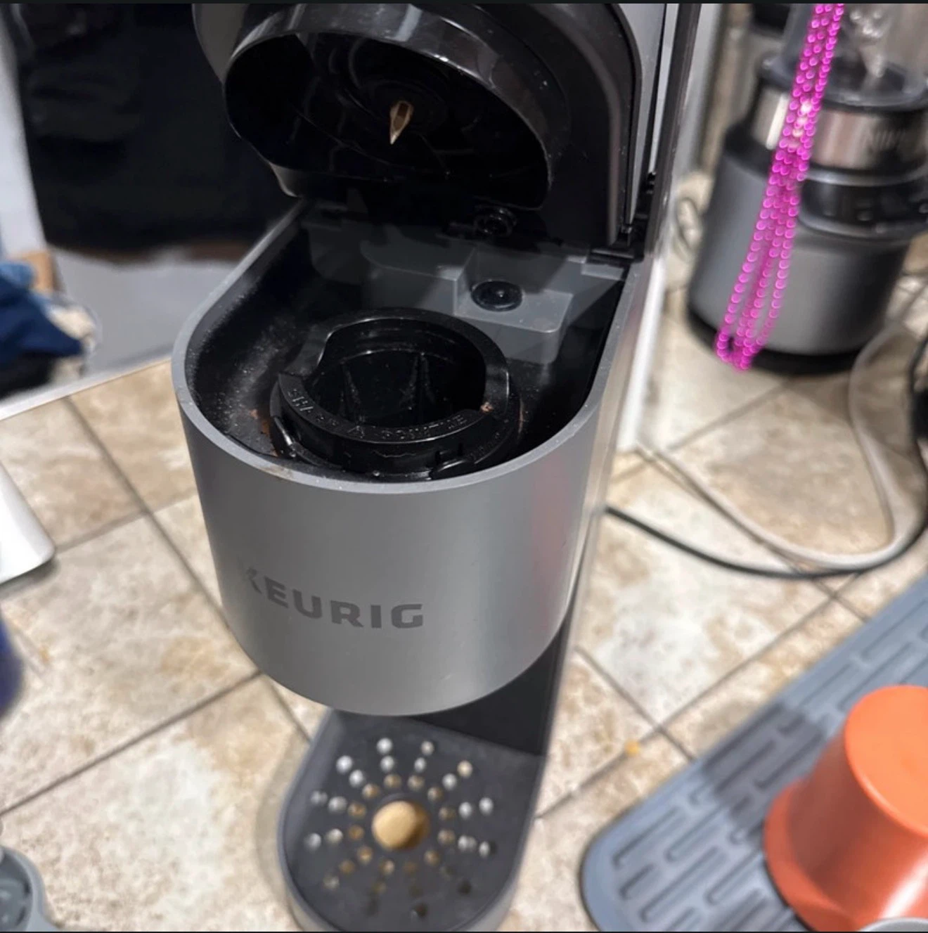 Keurig K-Slim Single Serve Coffee Maker - photo 2