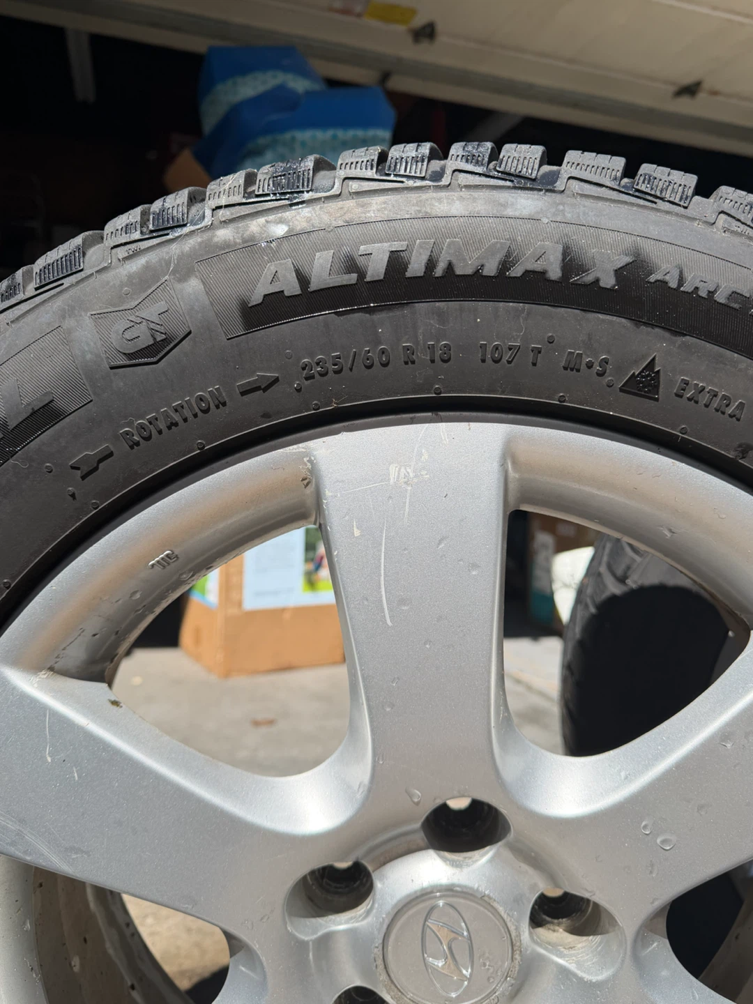 Set of 4 General Altimax Arctic Tires 235/60R18 - photo 5