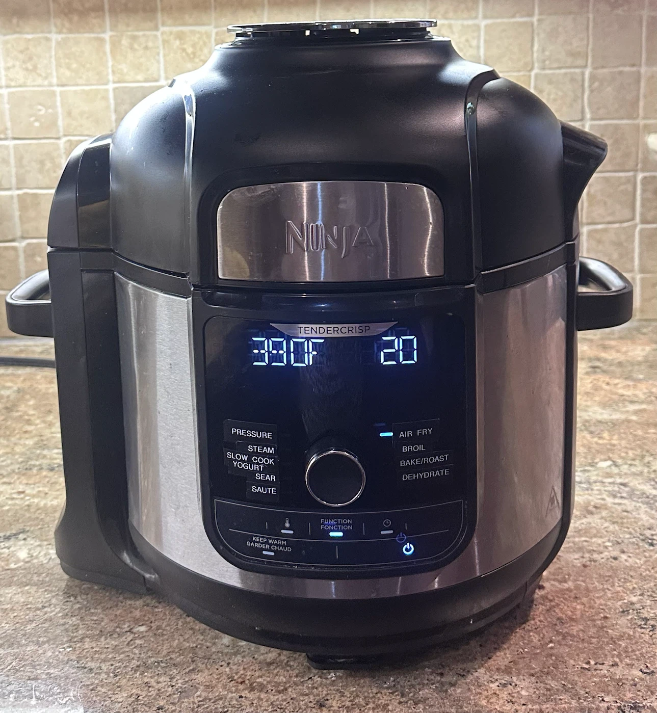 Ninja Foodi Deluxe Pressure Cooker FD400C - photo 4