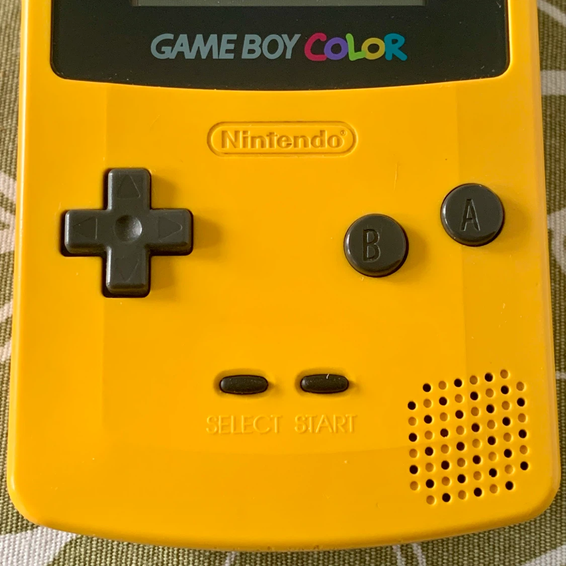 Yellow Nintendo Game Boy Color with Donkey Kong Country - photo 4