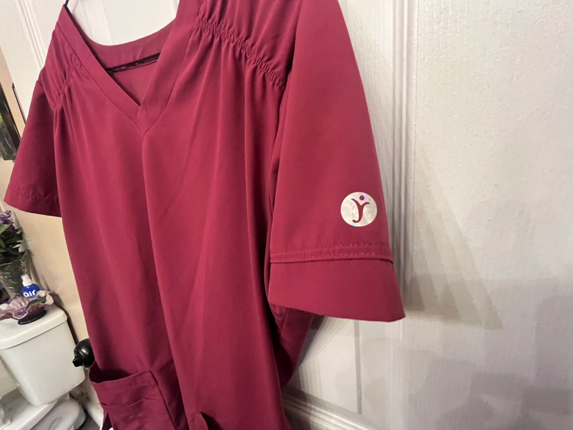 Scrubletics Scrub Top, Medum - photo 3
