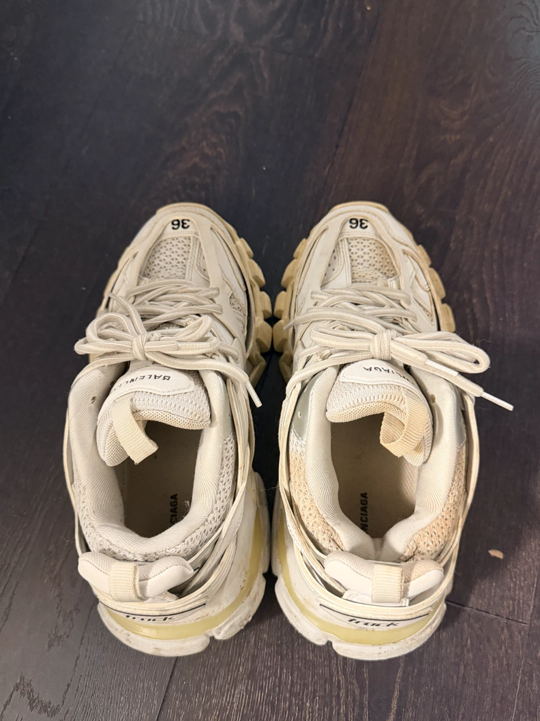Balenciaga women’s shoes - photo 2