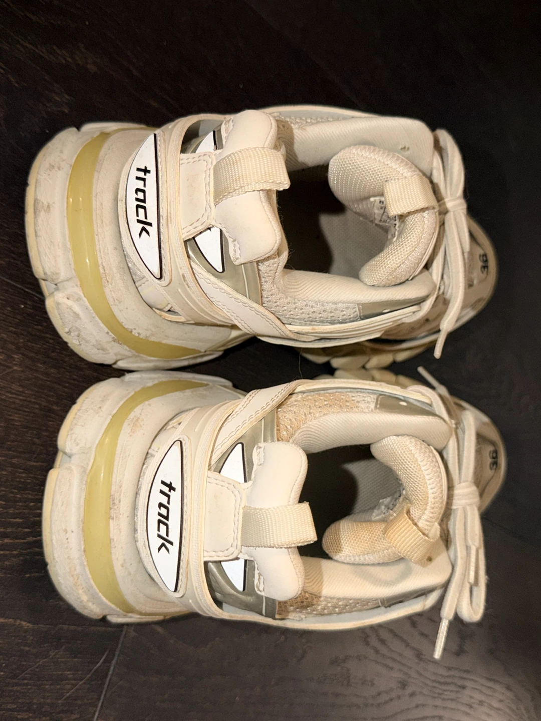 Balenciaga women’s shoes - photo 5