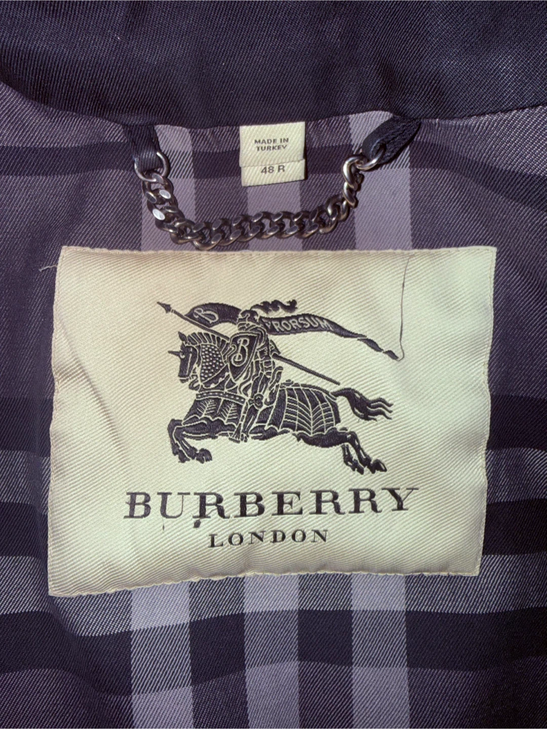 Authentic BURBERRY Trench COAT • UNISEX • 850 OBO - photo 5