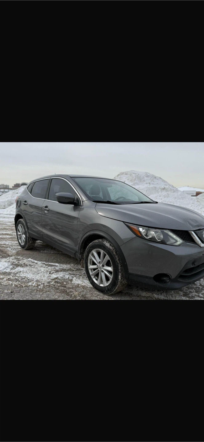 Grey Nissan Qashqai - photo 4
