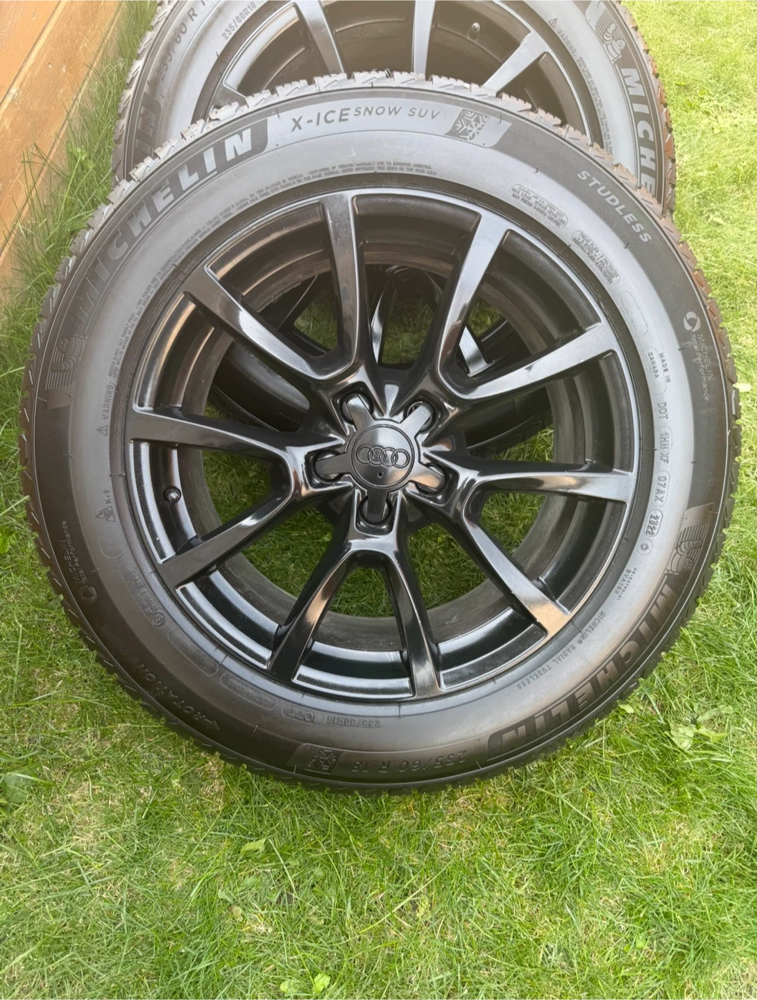 Set of 4 Michelin X-Ice Snow SUV Tires on Audi Rims - photo 2