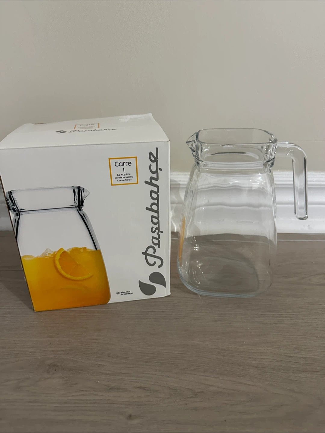 Pasabahce Carre Glass Jug