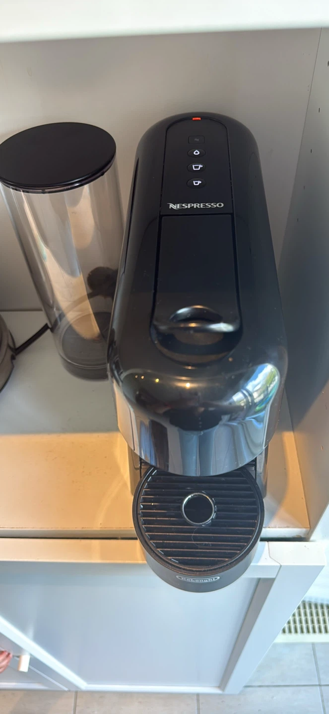 Nespresso Essenza Plus by De'Longhi, Limousine Black - photo 4