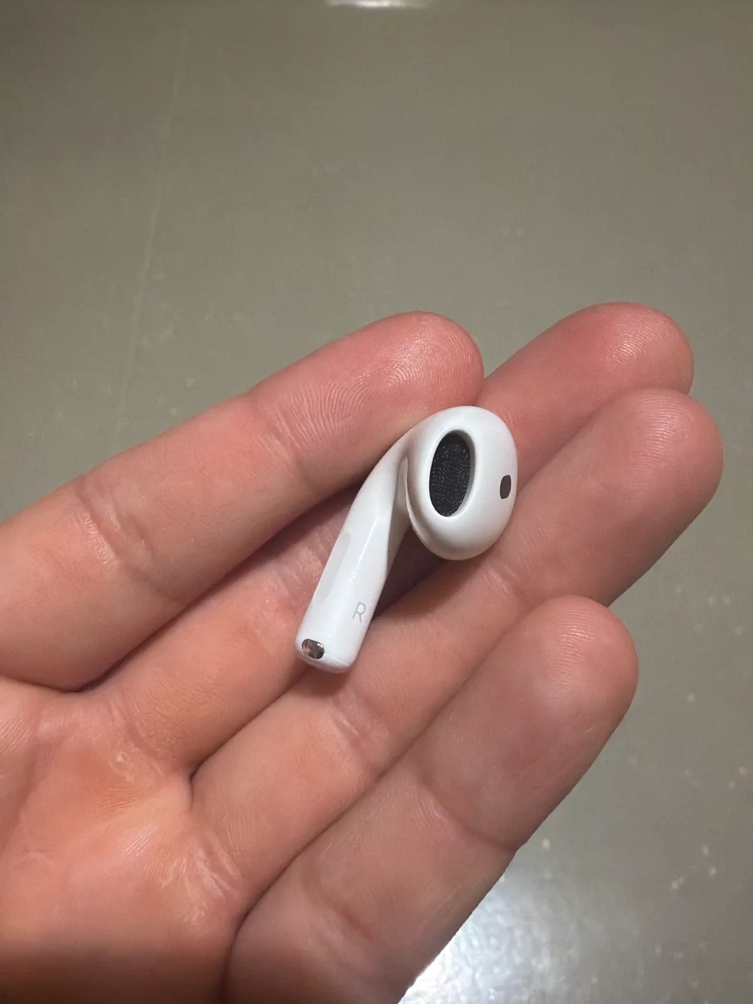 Apple AirPod 4th Gen Right Side Ear Only - A3055 - photo 3