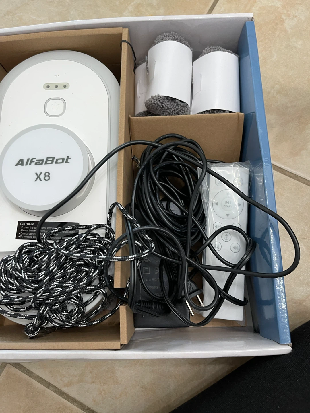 AlfaBot X8 Window Cleaning Robot - photo 2