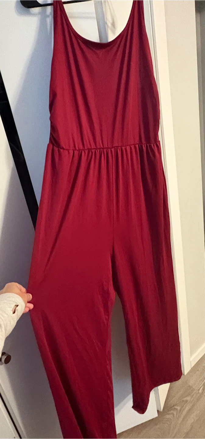 BRAND NEW- Red Ladies Jumpsuit - photo 3