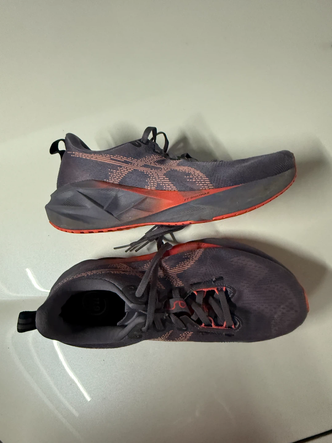ASICS NovaBlast Running Shoes. Size 8.5 - photo 4