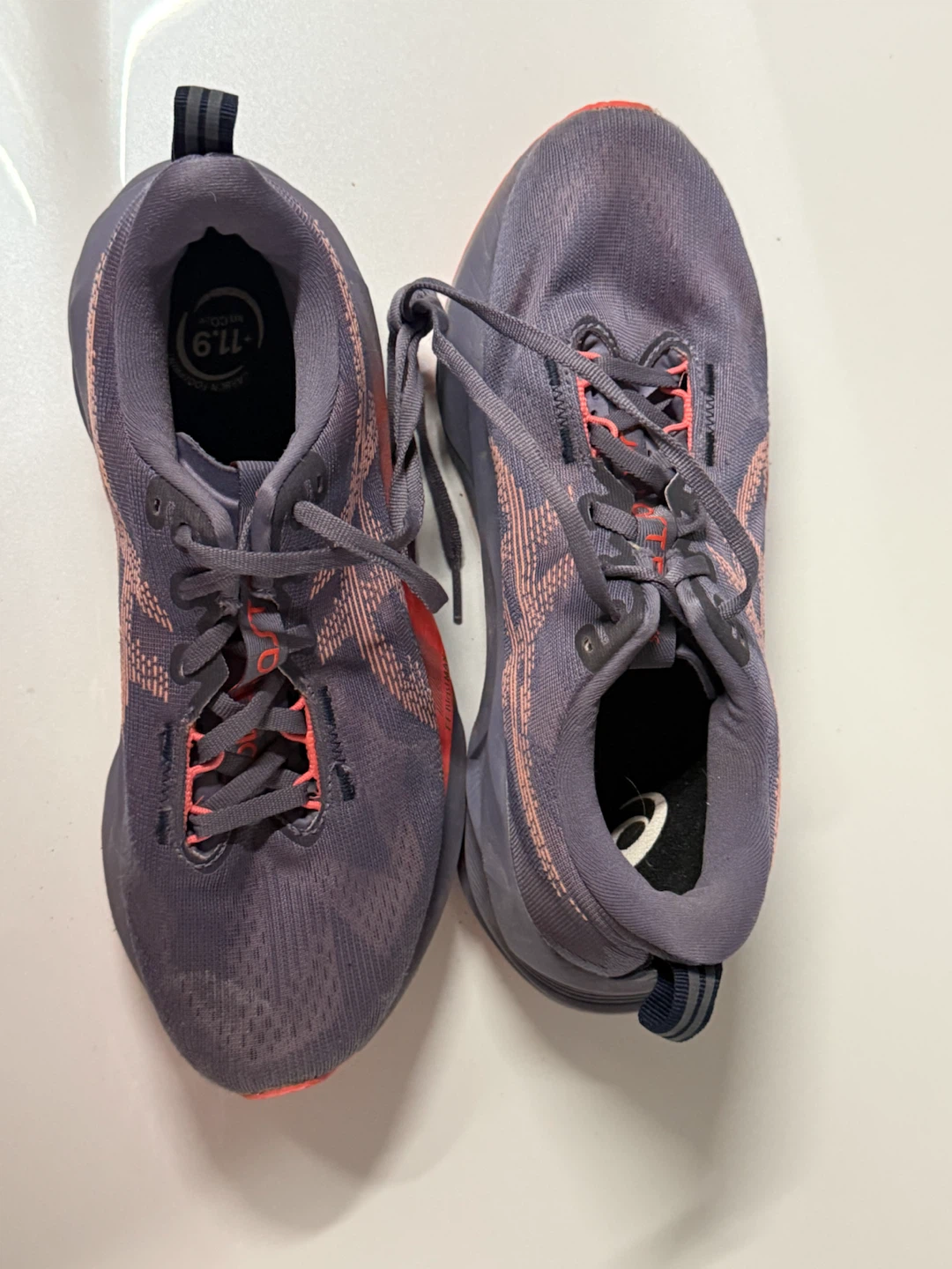 ASICS NovaBlast Running Shoes. Size 8.5 - photo 5