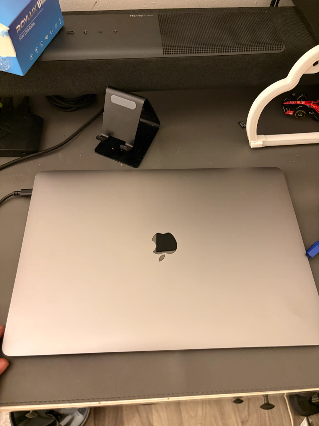 Apple MacBook Pro 16-inch Intel Core i9 - photo 2