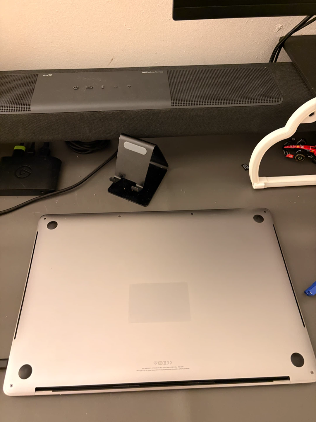 Apple MacBook Pro 16-inch Intel Core i9 - photo 3