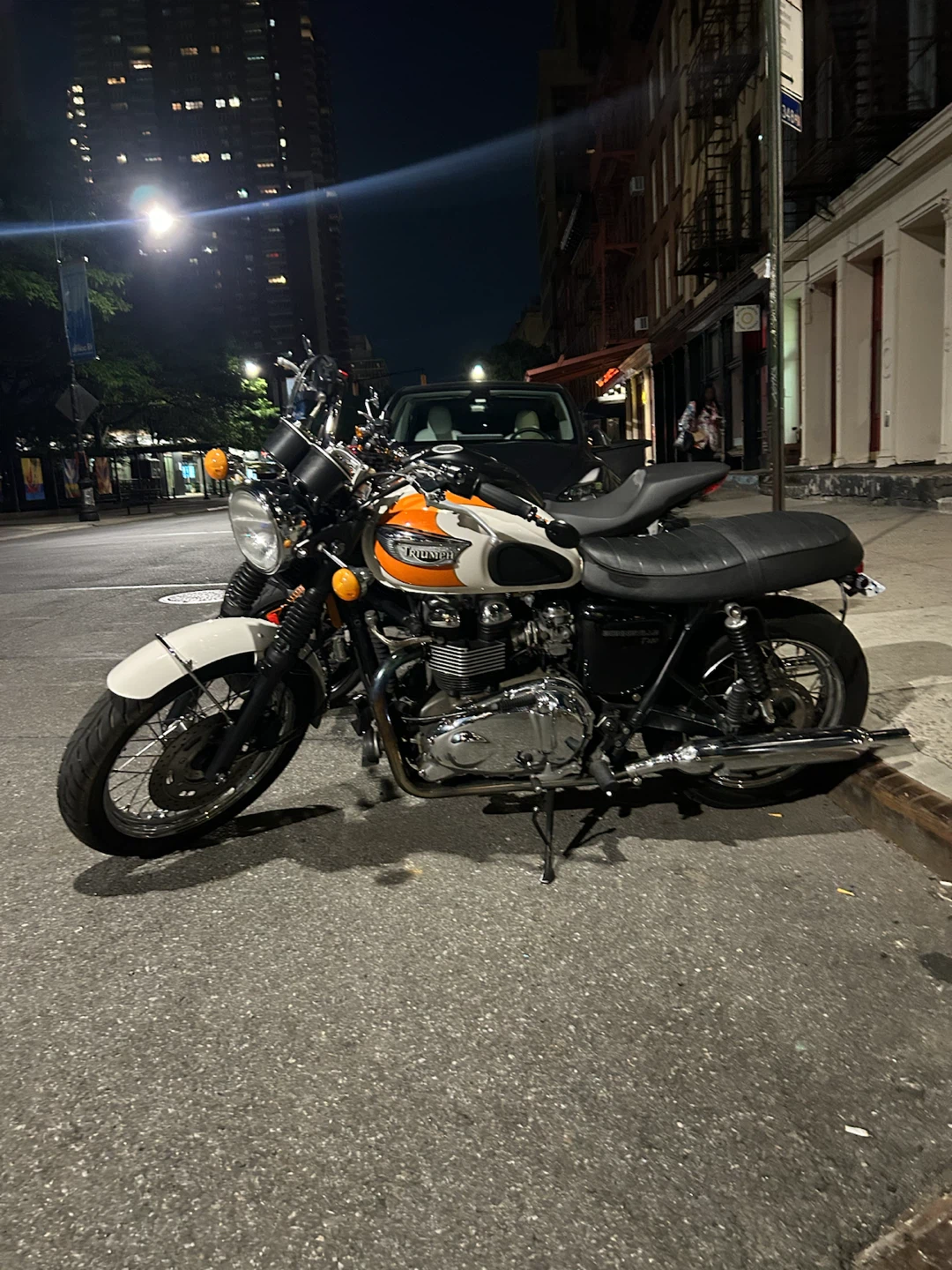 Triumph Bonneville T100 Motorcycle