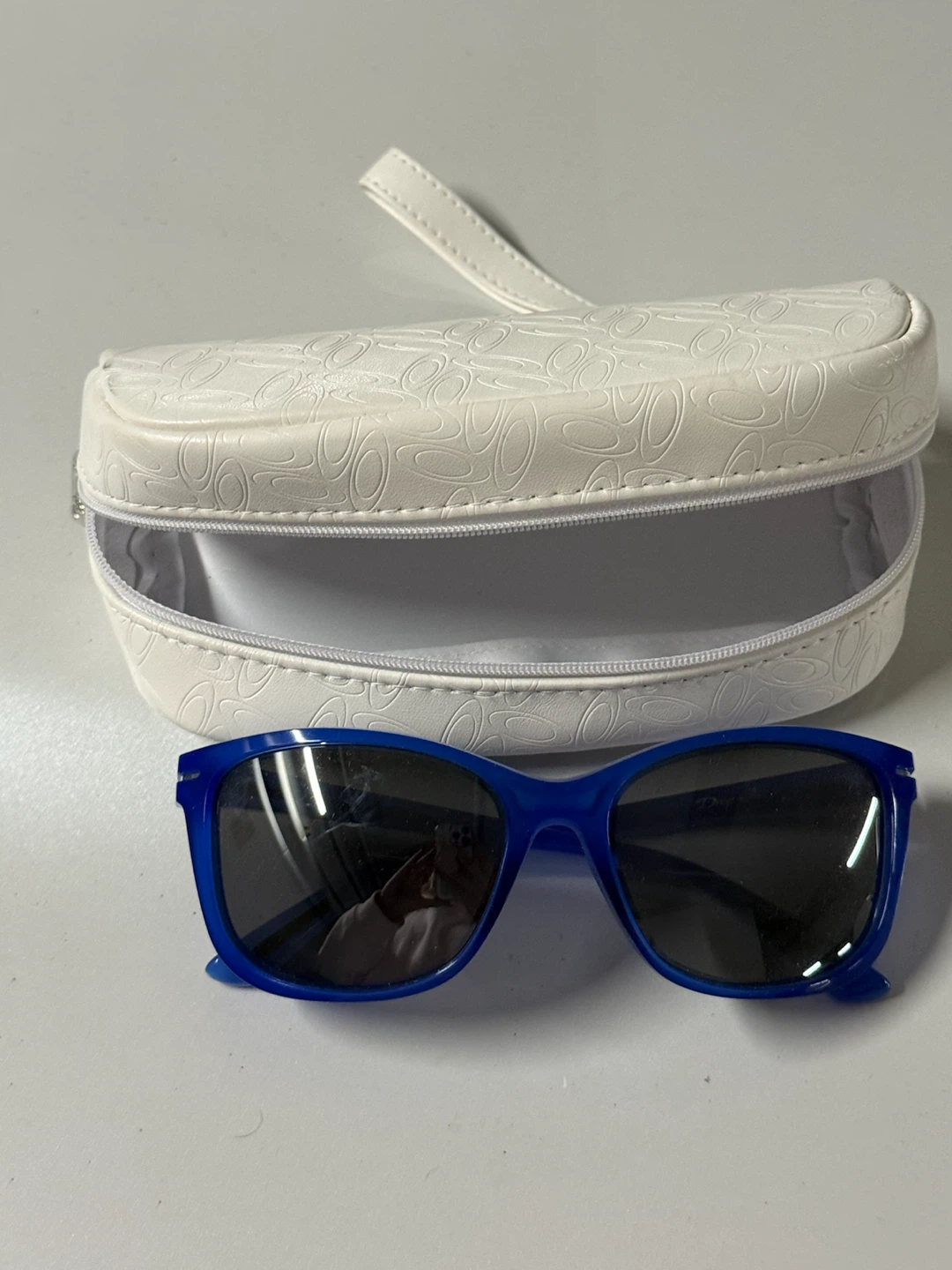 Oakley Drop In Sunglasses with Case