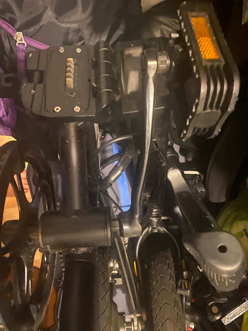 Swagtron EB5 Pro Folding Electric Bike - photo 3