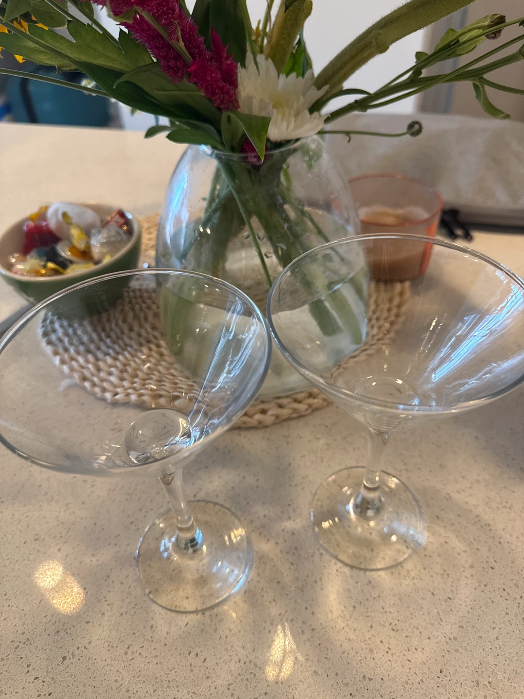 Set of two martini glasses - photo 2