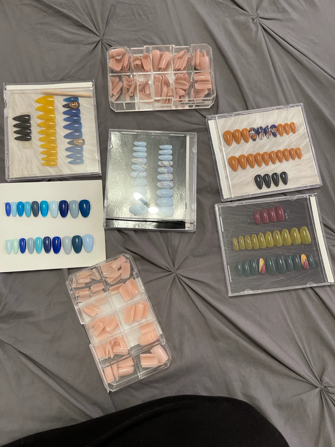 Assorted Press-On Nails Collection - photo 3