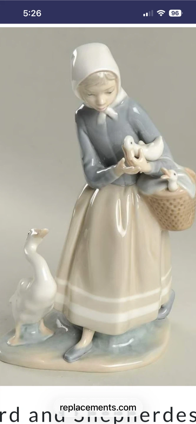 Lladro Shepherdess with ducks - photo 2