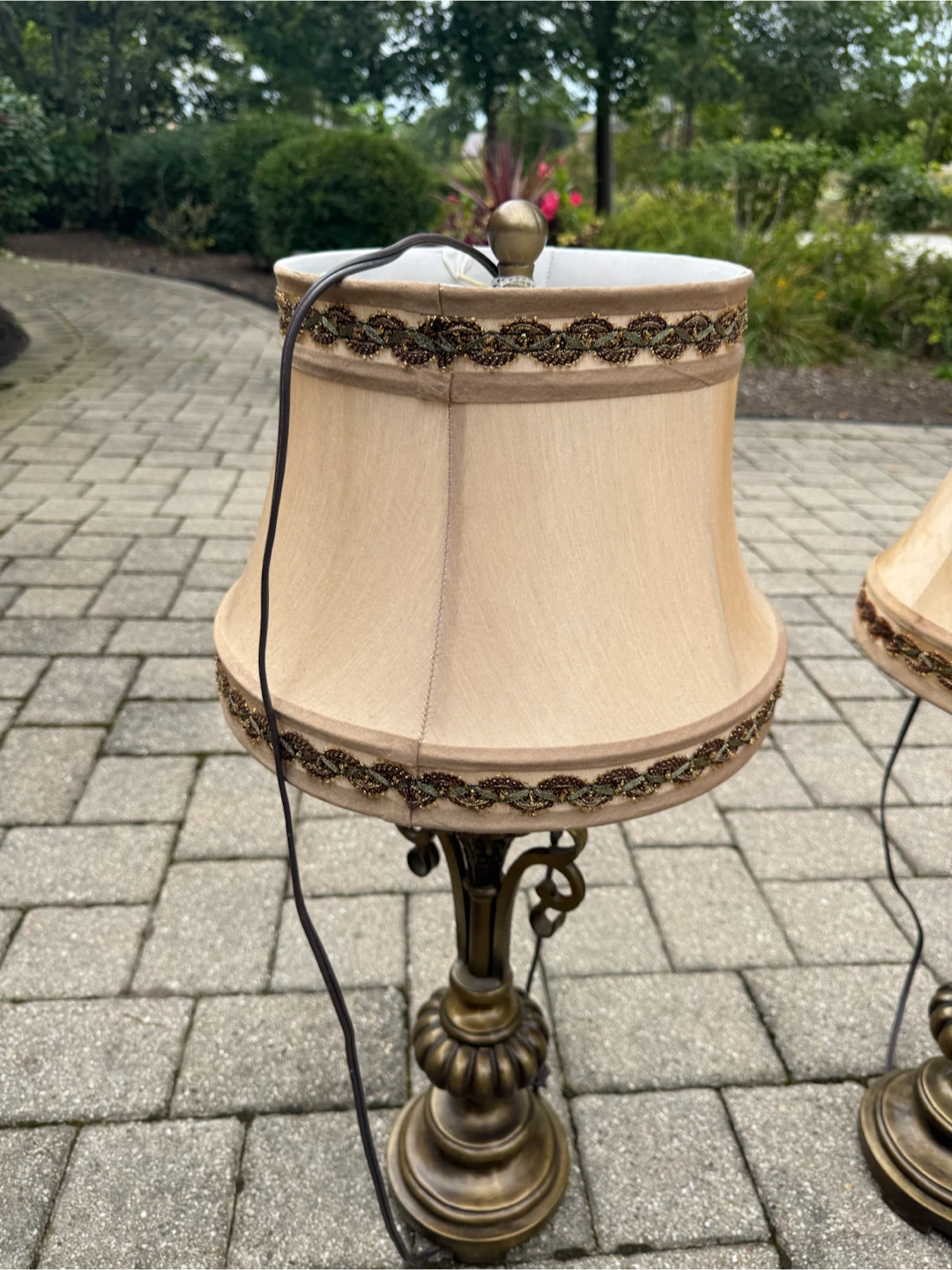 Set of Two Ornate Bronze Table Lamps - photo 2