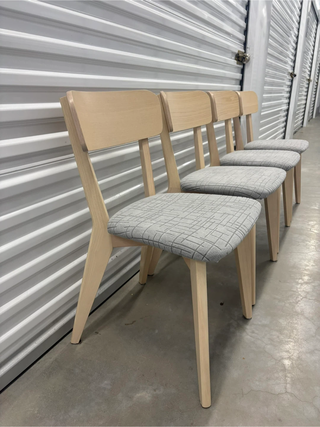 Can deliver—4 Ikea Lisabo upholstered chairs.