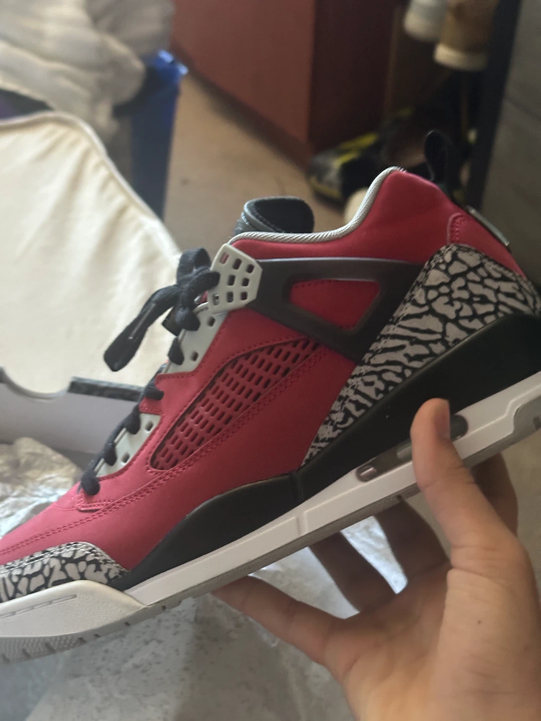 Jordan Spizike Low Gym Red Sneakers *need gone by today* - photo 3