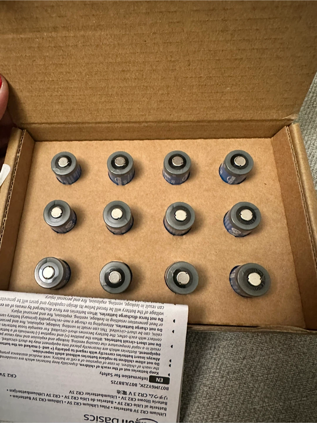 Amazon Basics CR2 3V Lithium Batteries, 12-Pack - photo 3