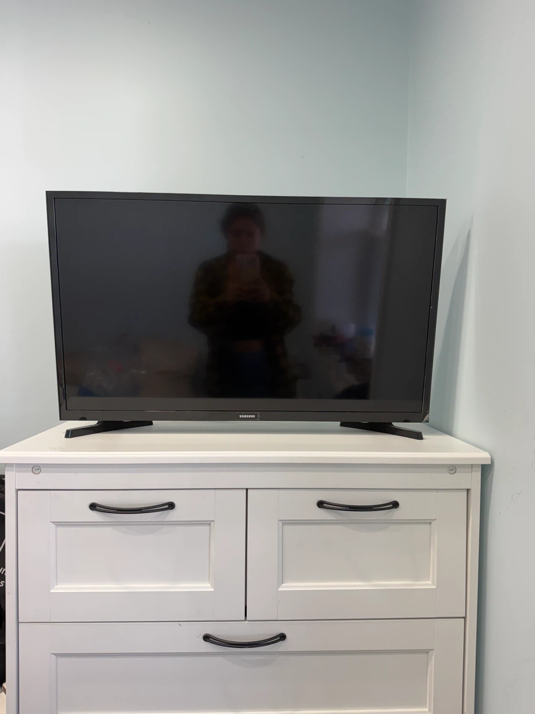Samsung 32-inch LED Smart FHD TV