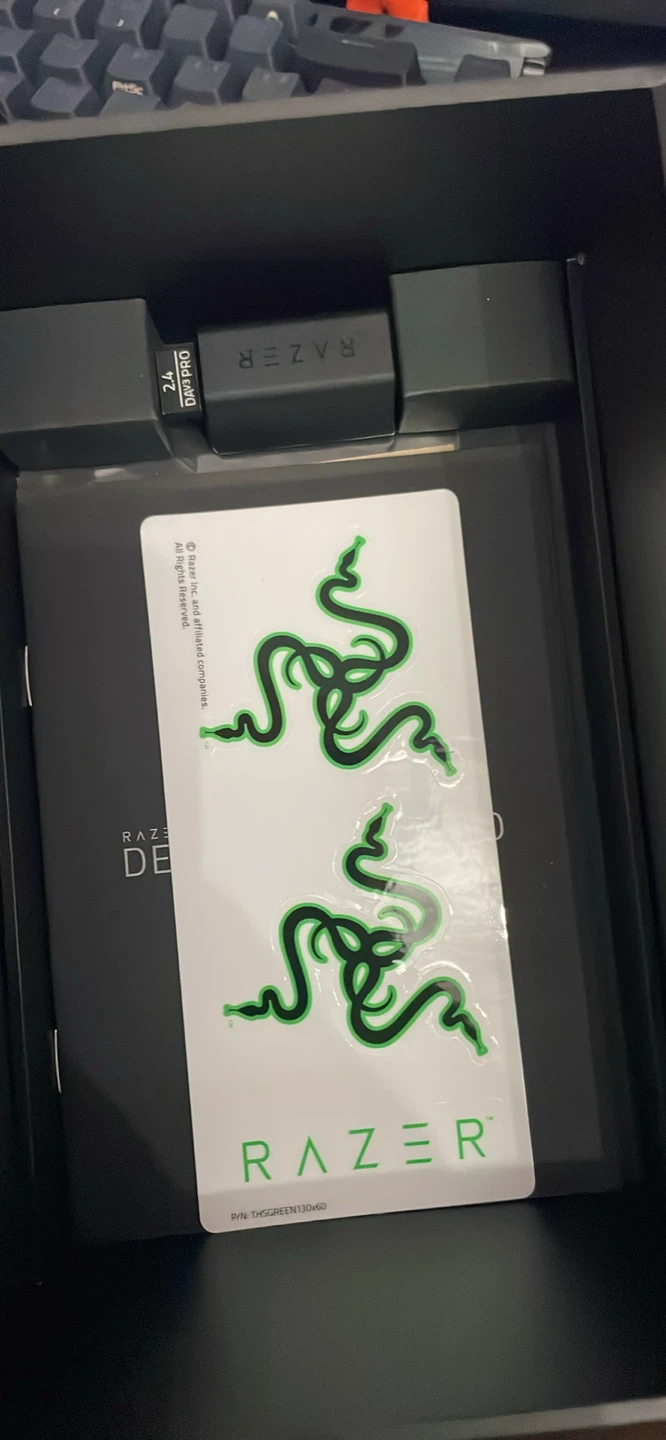 Razer DeathAdder V3 Pro Hyper speed Wireless Mouse - photo 4