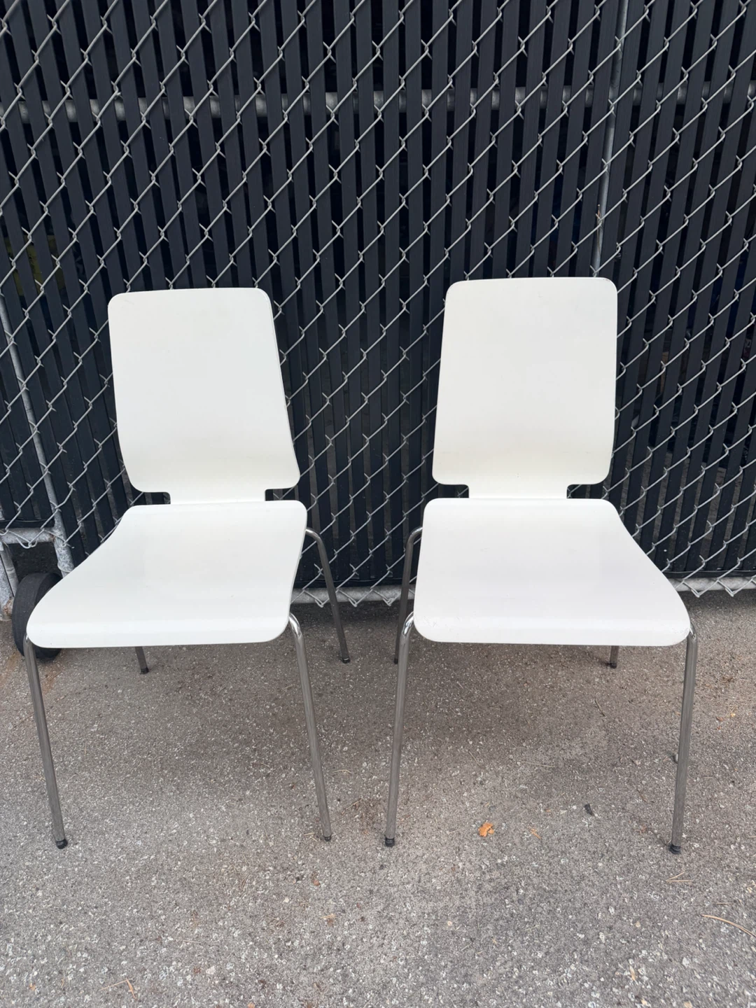Ikea White Modern Chairs - photo 2