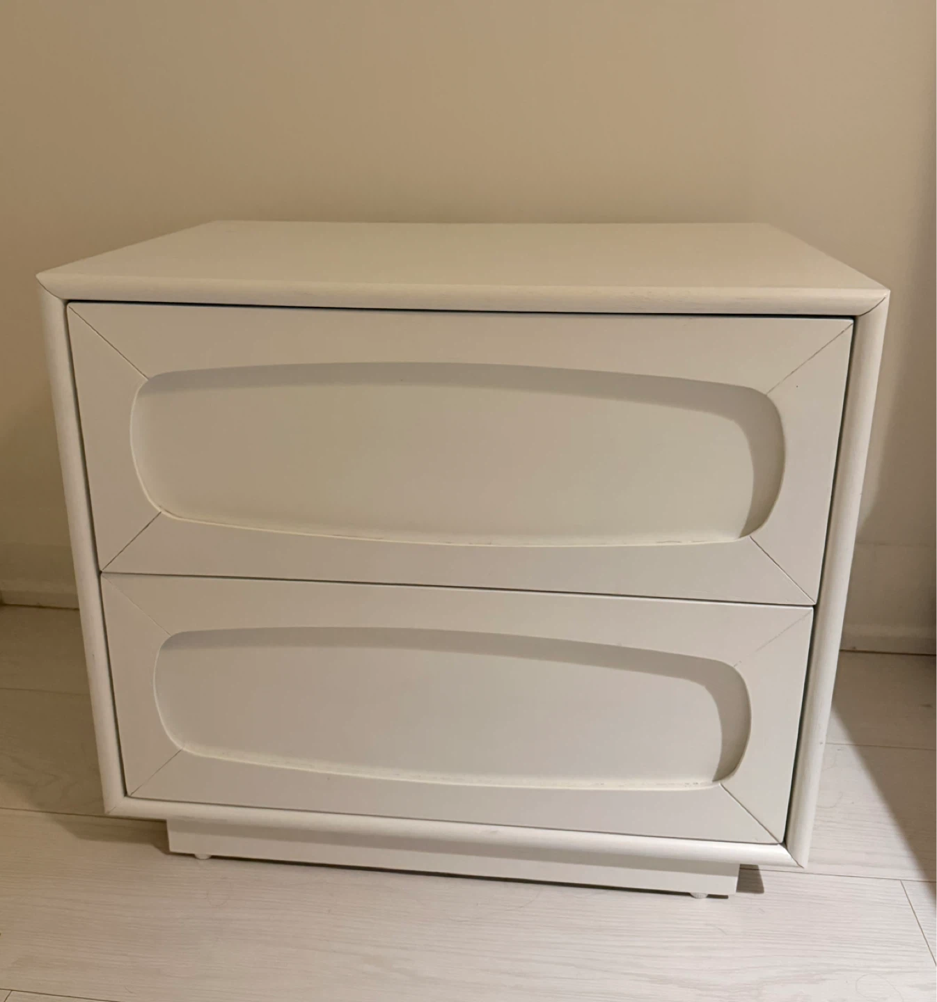 White Wood Nightstands (Set of 2)