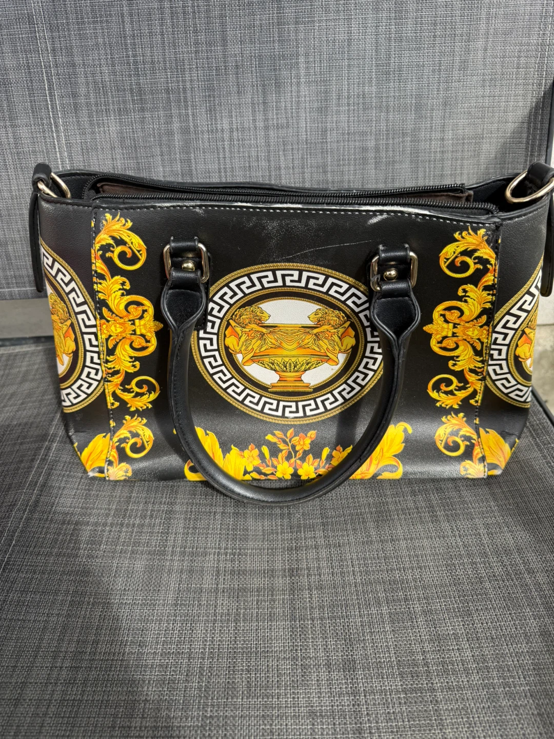 Black and gold purse - photo 2