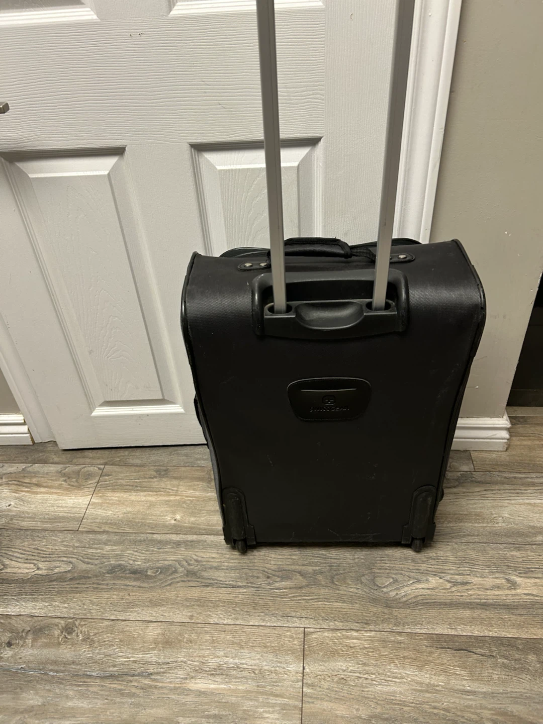 Swiss Gear Carry-On Luggage - photo 2
