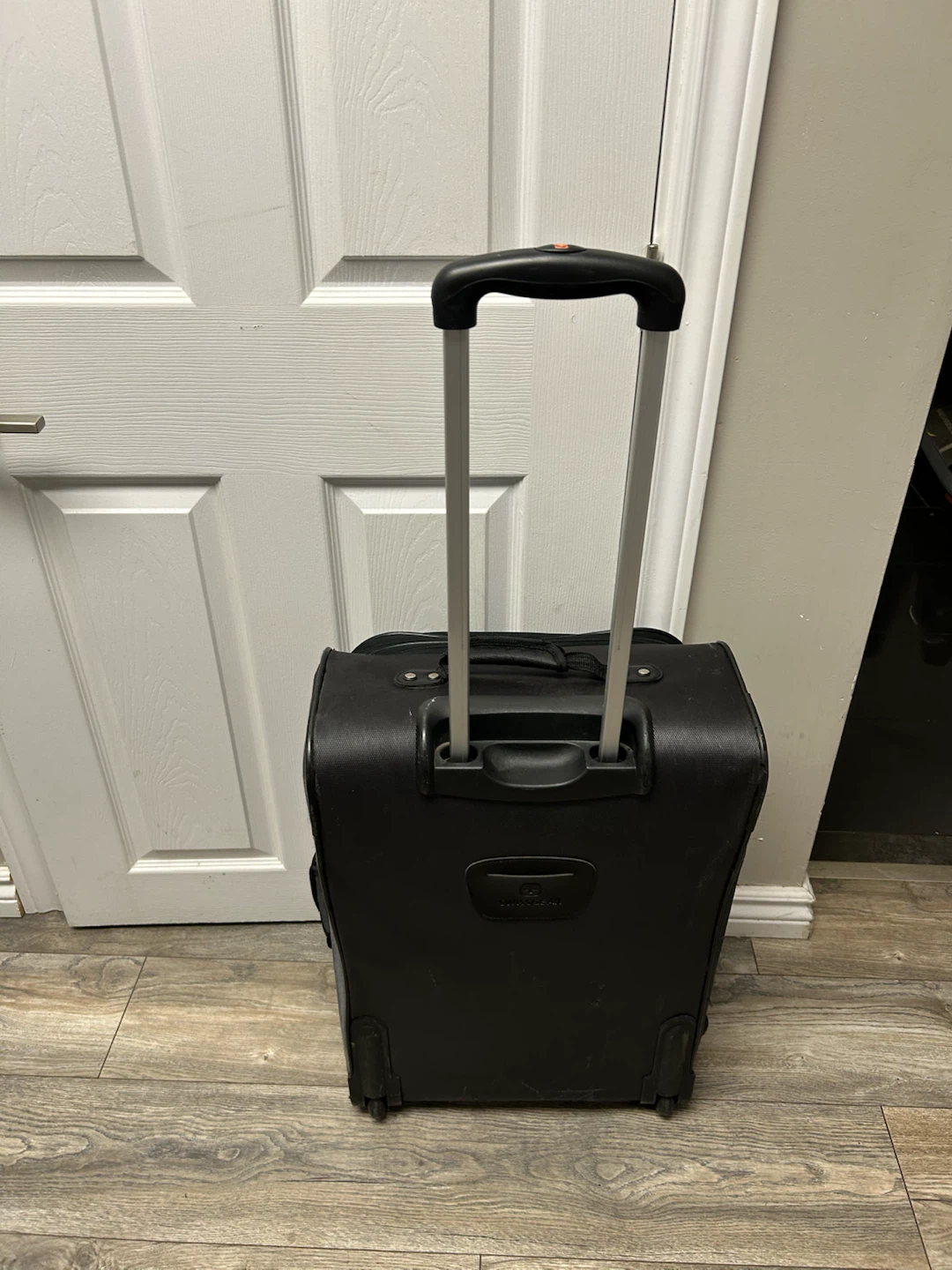 Swiss Gear Carry-On Luggage - photo 3