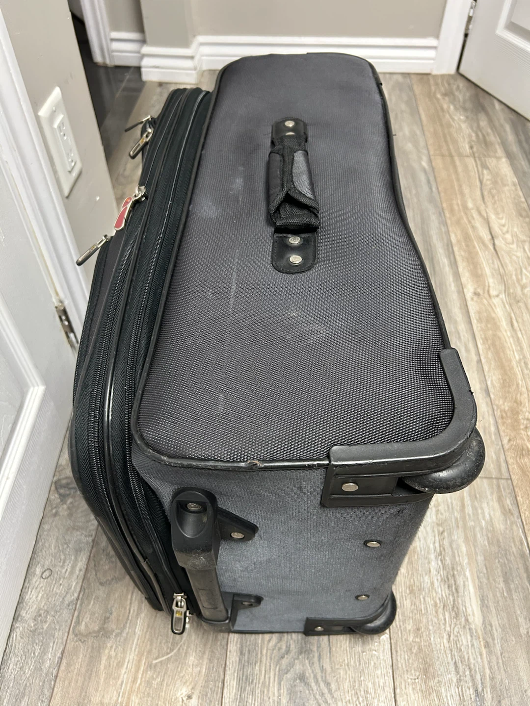 Swiss Gear Carry-On Luggage - photo 4