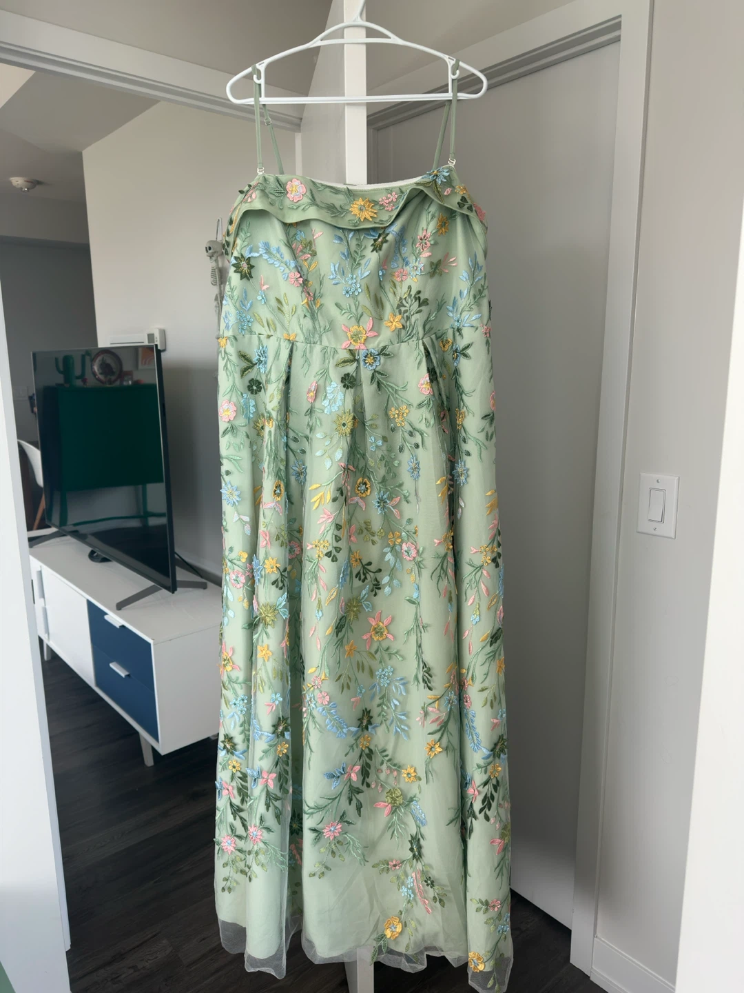 Evangeline 3D Maxi Dress Light Green - photo 2