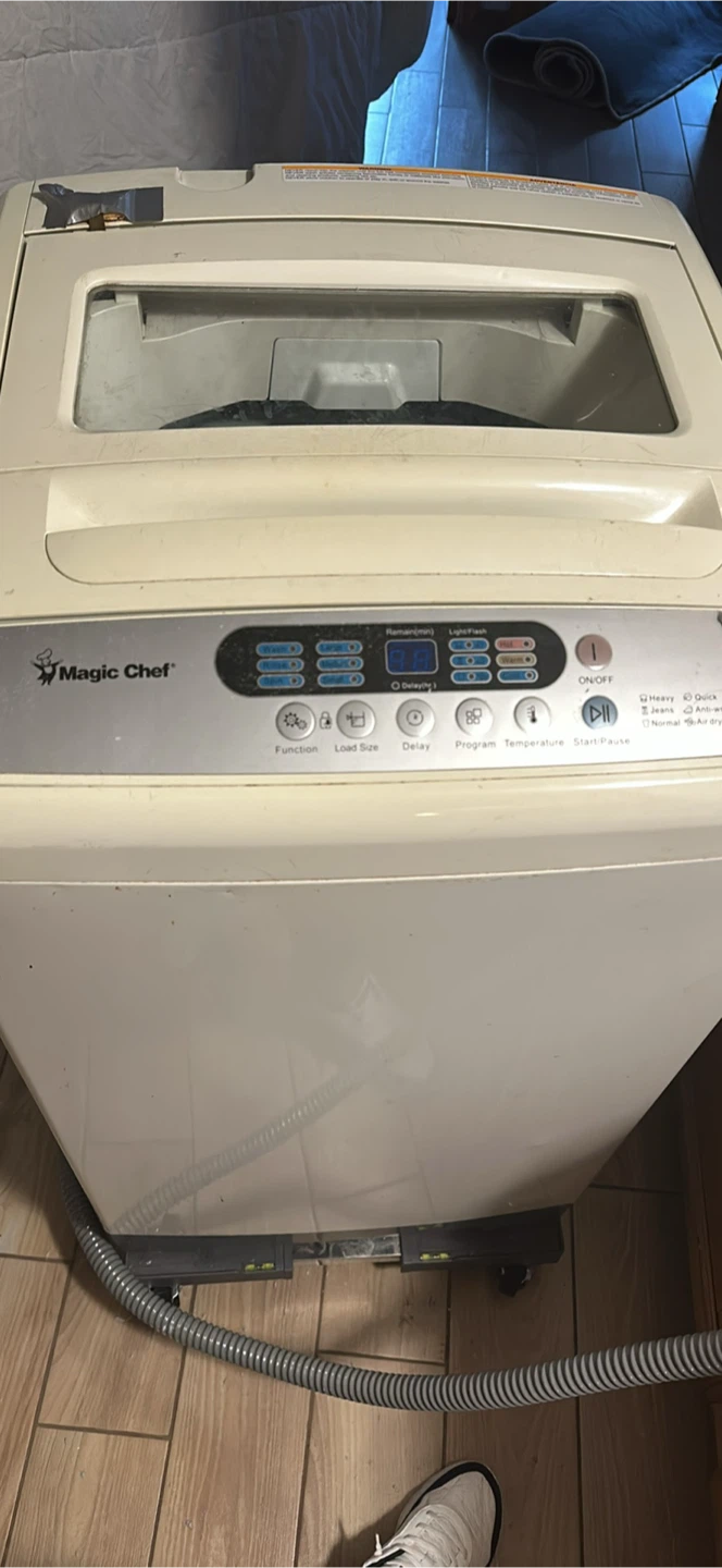 Magic Chef Compact Top Load Washer - photo 3