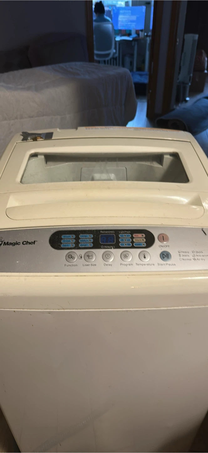 Magic Chef Compact Top Load Washer - photo 4