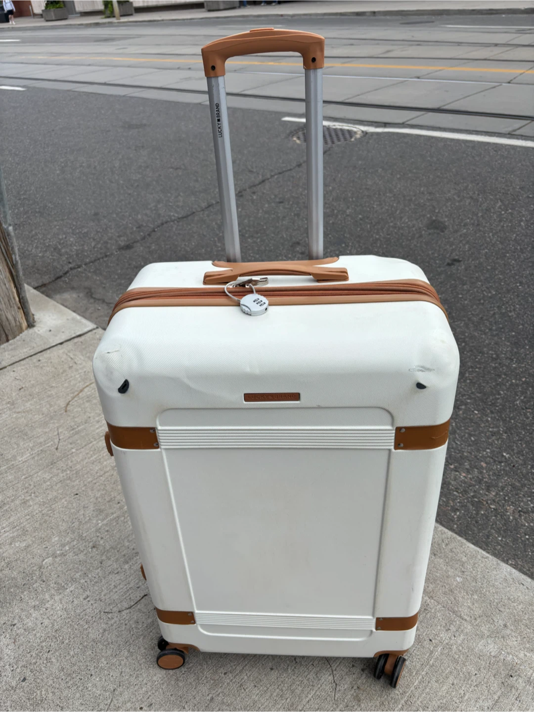 Lucky Brand Spinner Luggage White - photo 2